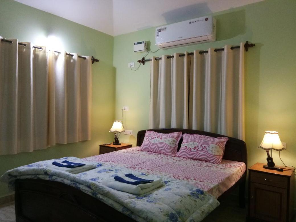 Shirley'S Guest House มาจอร์ดา ภายนอก รูปภาพ