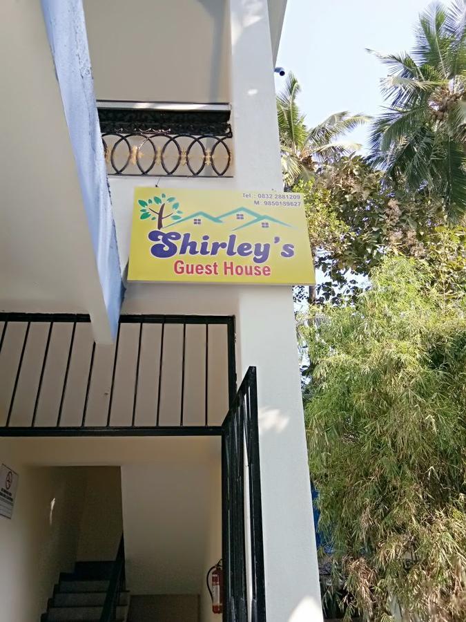 Shirley'S Guest House มาจอร์ดา ภายนอก รูปภาพ